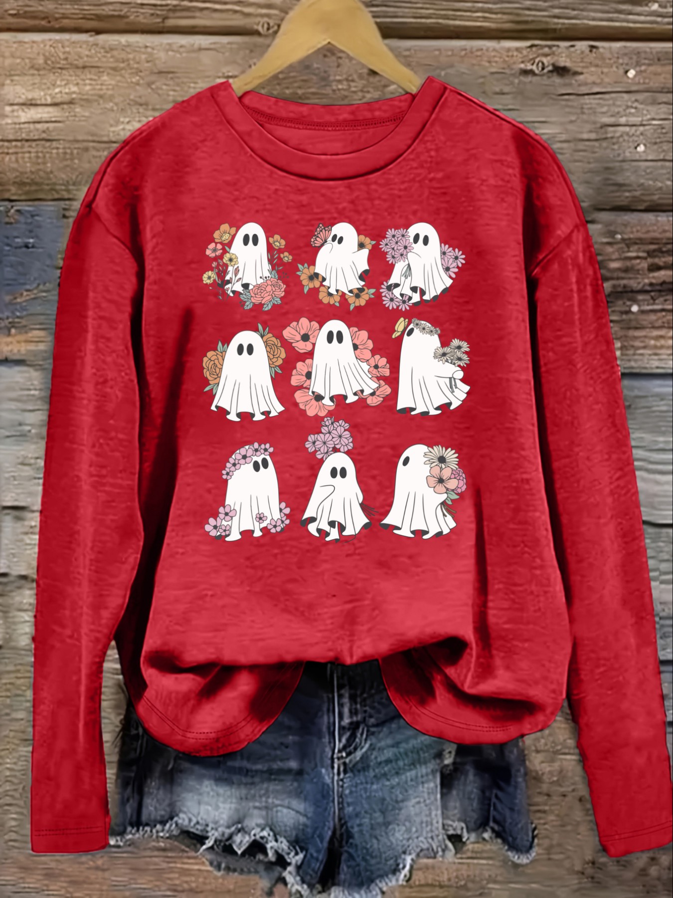 レディースカジュアル長袖クルーネックTシャツ、花柄とゴースト - Winter Clothing Patterns のレビューと価格
