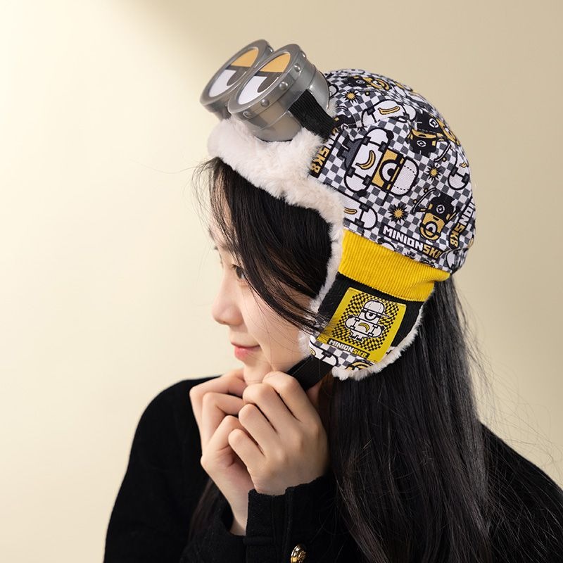 子供のためのミニオン漫画ぬいぐるみバケットハット、暖かい爆撃 - Winter Clothing Earmuffs のレビューと価格