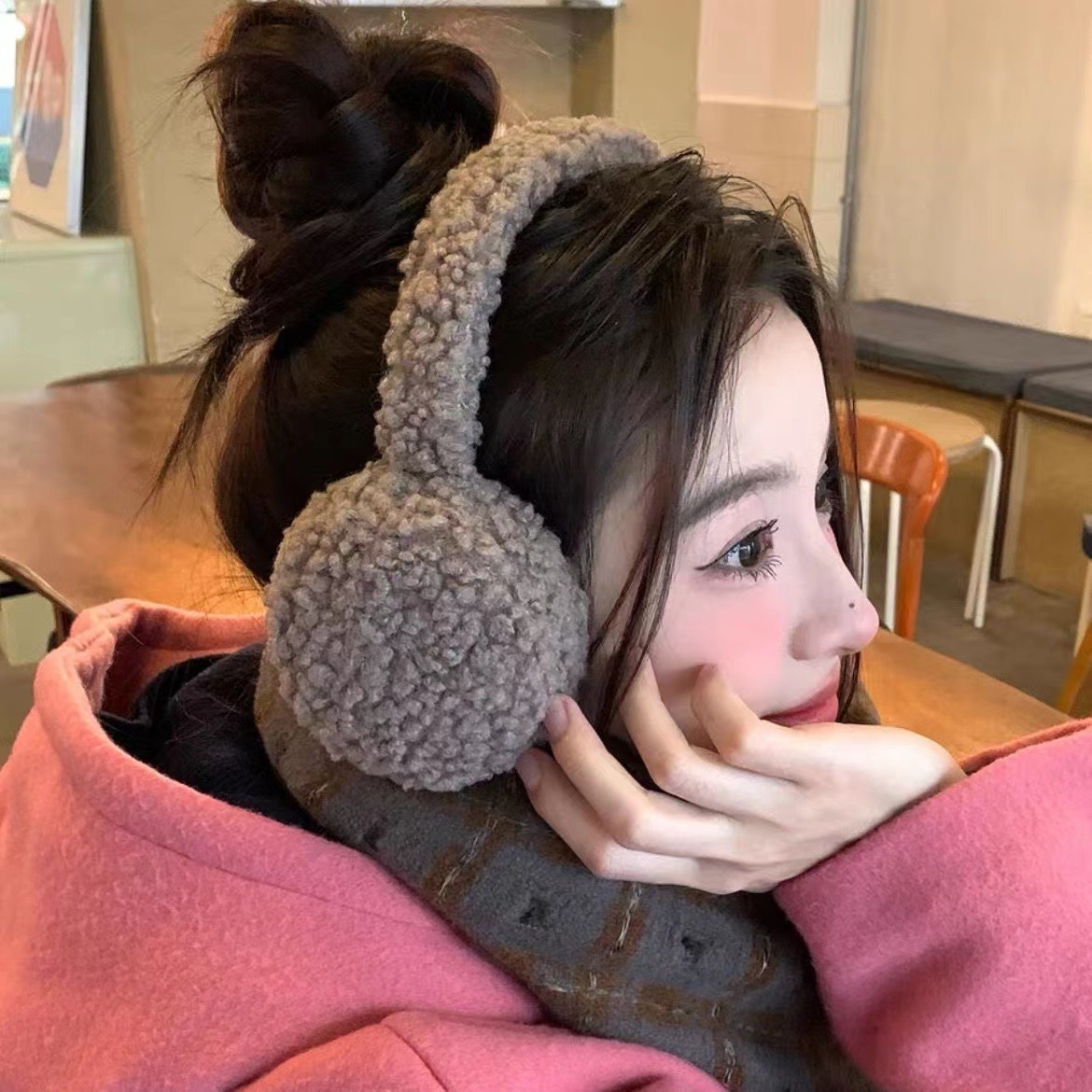 ミニマリストラムズウールぬいぐるみイヤーマフ冬のファッション - Winter Clothing Earmuffs のレビューと価格