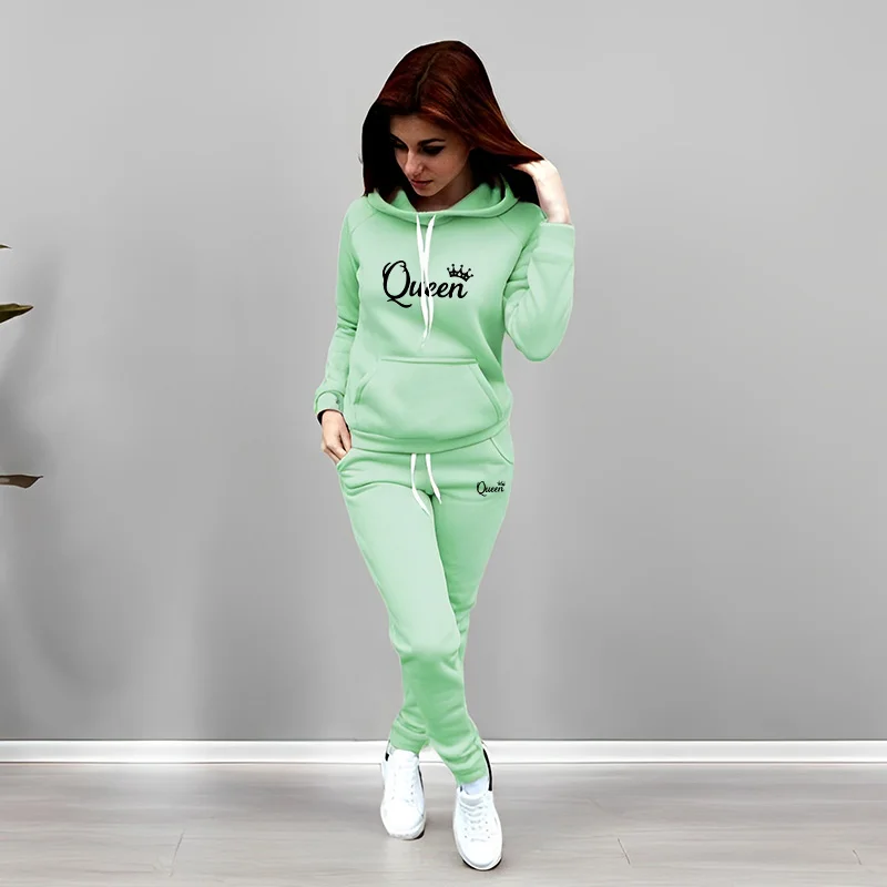 レディーストラックスーツ クイーンレタープリント フード付き - Winter Clothing For Woman のレビューと価格