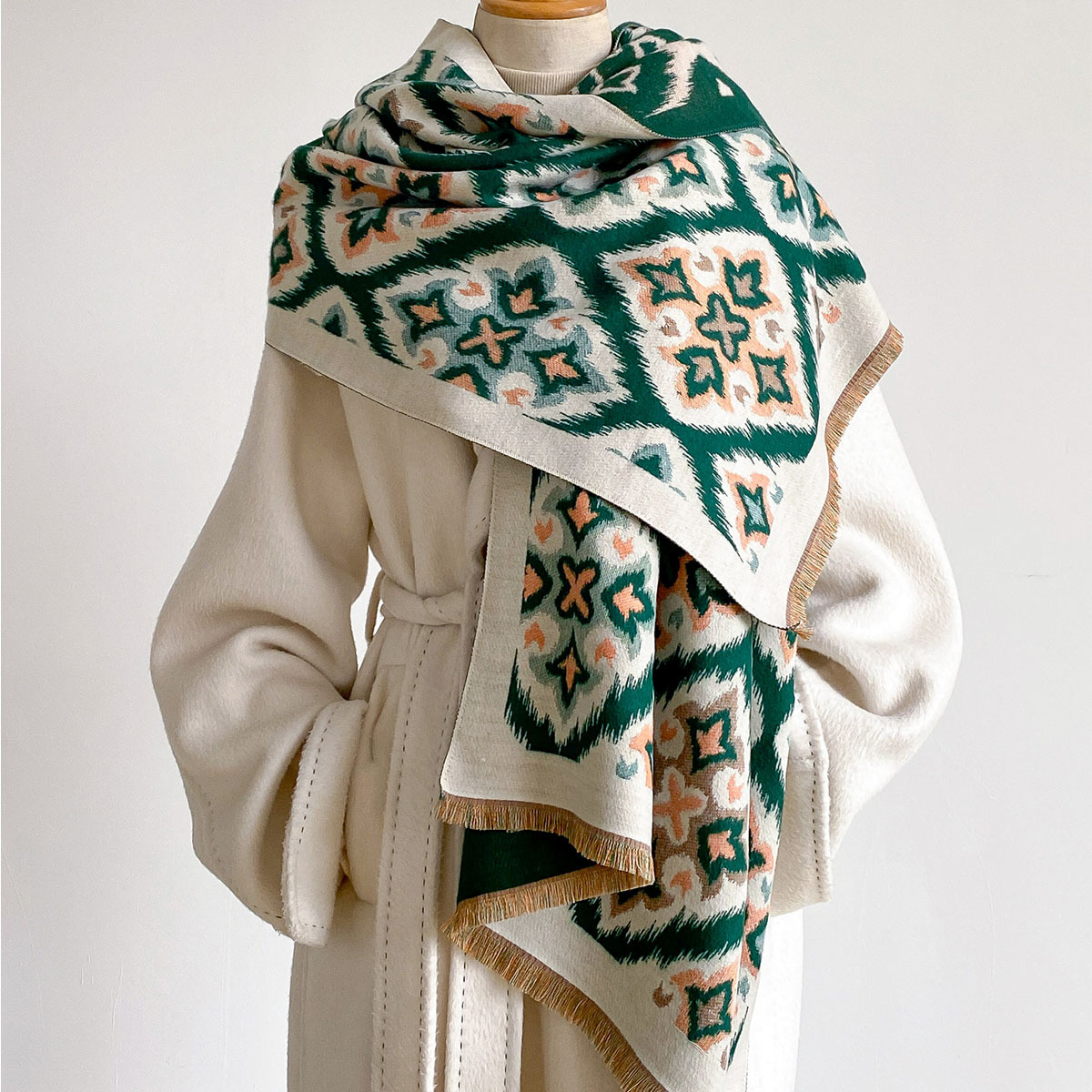女性用リバーシブルイミテーションカシミヤスカーフ 冬用 厚手 - Cashmere Scarf Wrap のレビューと価格
