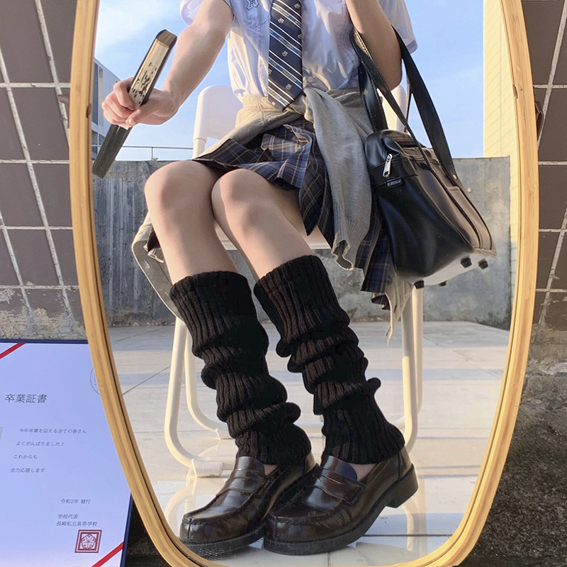 ロリータレッグウォーマー女性のロングソックスニット暖かいフッ - Winter Clothing Leg Warmers のレビューと価格