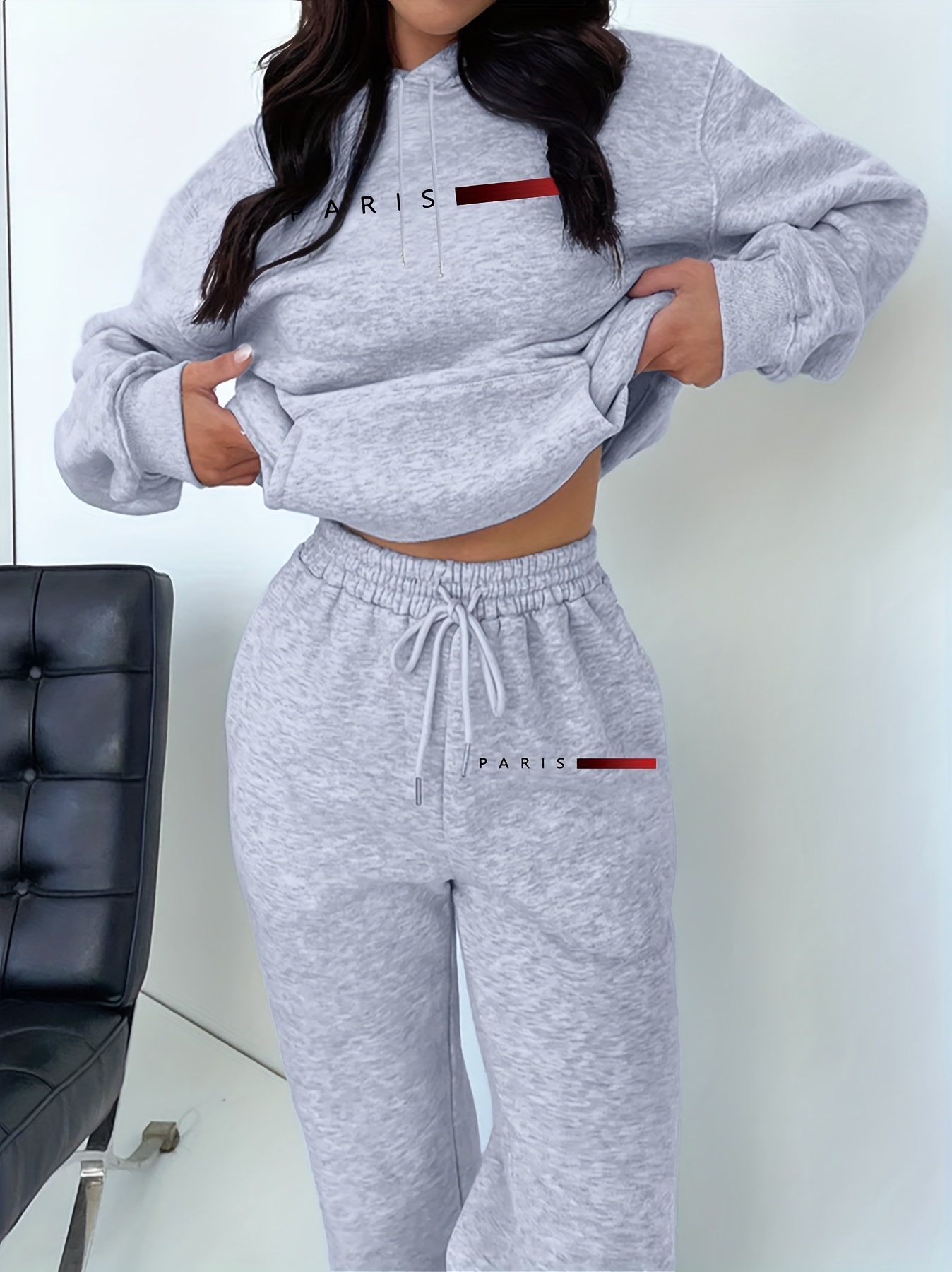 新作レディースセットアップ。パリの文字プリントが施された、高 - Winter Clothing For Woman のレビューと価格