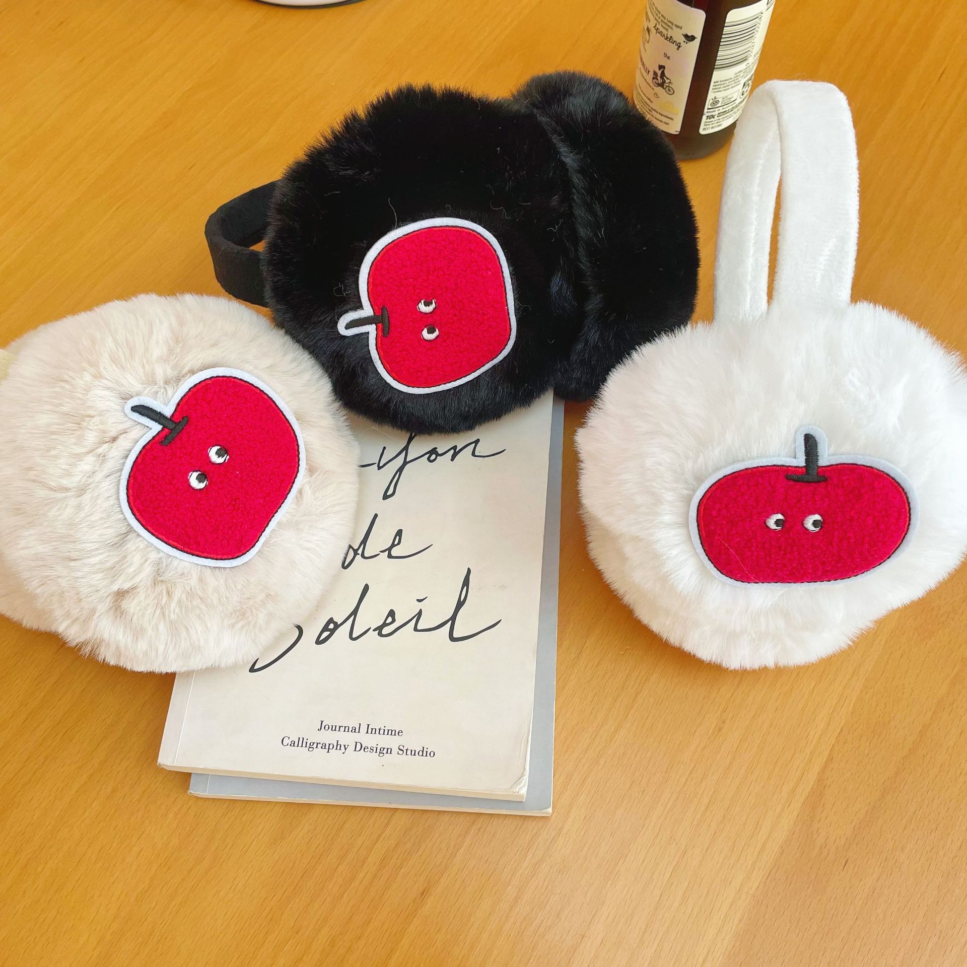 Anjj 新しい Apple イヤーマフ絶妙なファッション豪 - Winter Clothing Earmuffs のレビューと価格