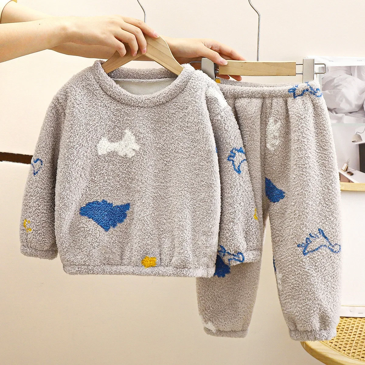 男の子と女の子のためのフリースのパジャマ,暖かくてかわいい, - Winter Clothing Baby Girl のレビューと価格
